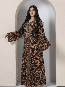 Ethnic Clothing Arab Muslim Abaya for Women Elegant Long Dress Diamond Abayas Morocco Kaftan Autumn Maxi Party Vestidos Turkey Ramadan Gown 2023 T240515