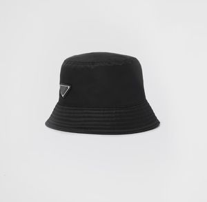 Lüks Tasarımcı Balıkçı Kovaları Şapkalar Erkekler Kadın Geniş Brim Beyzbol Kapağı Kovası Şapka Yaz Güneş Visor Kapakları Hasır Şapkalar Plaj Şapkası Balıkçılık