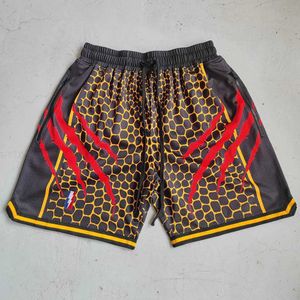 Męskie szorty Trillest Los Angeles Style czarne mamba Spirit Scratch Printed Basketball Forts z zamkiem Pockets Street Wear Trainpants J240510