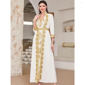 民族衣類ファッション女性刺繍スパンコン長いマキシパーティードレスEid Ramadan Abaya Dubai Turkey Kaftan Islamic Robe Jalabiya Gown