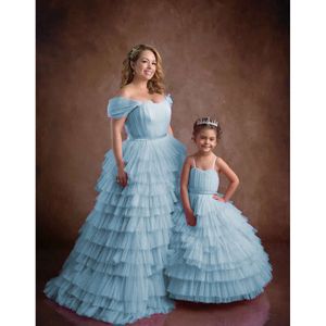 Mãe macia rosa, eu vestidos, garotas, vestido de ruffles em camadas para fotografia para fotos de fotos e filha vestido de noite Tulle