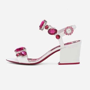 Äkta damer sandaler kvinnor 2024 patent klänningskor 6 cm chuckly high klackar kikstå bröllopsfest sexigt tryck spänne remmar diamant bohemia färgglad rosa storlek d 5529