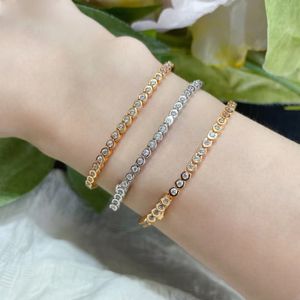 Armreif Armband Frau Designer -Schraubenarmband für Frauen Mode Luxusschmuck trendy Armreif 18K Gold plattiert Titanstahl Diamant für Männer Nagelarmbänder