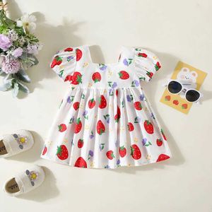 Abiti da ragazza Summer New Girl Dress Abito da bambino Sweet Princess Abite Big Bow Carberry Flower Sweet Birthday Party Dress