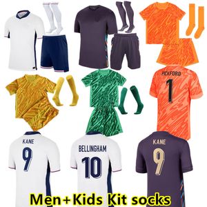 2024 Englands Soccer Jerseys Saka Rashford Kane Foden Sterling 24 25 Grealish Bellingham Tripptier Gallagher Stones Pickford Men Kids Kit Socks Football Shirt