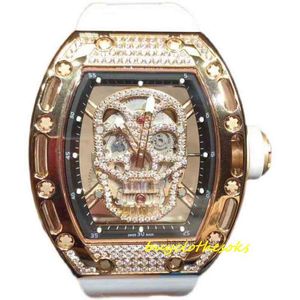 RM handledsur Automatisk mekanisk rörelse Fullständig sortiment av lyxdesigner Watches Factory Supply Uzb7