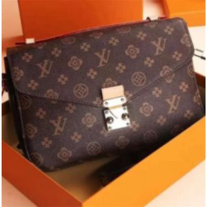 Women Luxury Designers Bags Handbag Womens Handbags Lady Messenger Fashion Shoulder Bag Luxurys Crossbody Tote Wallet Shoulders z3