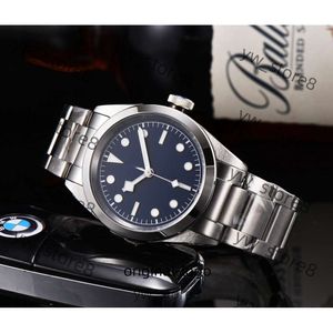 Tudorr zegarek luksusowy automatyczny mechaniczny zegarek mechaniczny Tudorr Wysokiej jakości gorąca sprzedaż Tudorr Black Bay Three Igle Night Glow Waterproof Steel Band Watch 7B2E