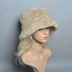 Beretti Donne inverno Luxurio a maglia cappello da bombardiere finto cappello da ragazza calda di qualità di qualità Cappelli morbidi
