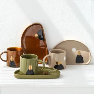 Mugs Nordic Modern Abstract Watcher Ceramic Mug Creative Semi-circular Breakfast Plate Personalized Coffee Milk Cup Set