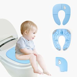 赤ちゃん旅行折りたたんでトイレ幼児ポータブルトイレトレーニングシート小便器クッション子供ポットチェアパッドマットL2405