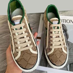 Designers sneakers womens shoes canvas casual shoes retro luxury womens men flat shoe embroidery high and low-top breathable size 35-46