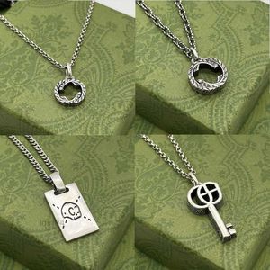 High Quality Designer Jewelry Necklace Sier Chain Mens Womens Key Pendant Skull Tiger with Letter Necklaces Fashion Gift G671 6AZS