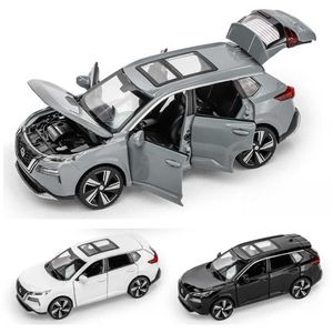 Diecast Model Cars 1/32 Nissan X-Trail SUV Mini Die Cast Toy Car Model Sound and Light Door Open Childrens Education Series Gift WX