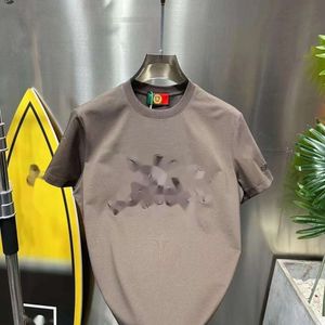 Летняя мужская вышитая футболка с берберри