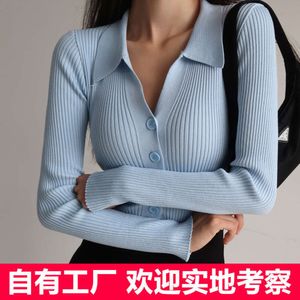 Flip Collar Slim Fit and Slimming Jacket with A Pit Stripe Buckle Sexy V-neck Long Sleeved POLO Neck Knitted Cardigan Sweater for Women