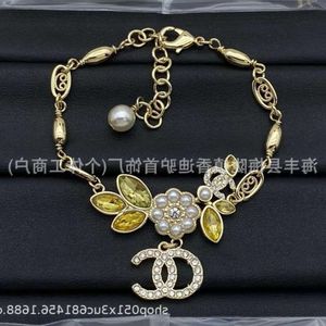 designer armband guld armband kanalism Little Armband Pearl Womens Fashion Mormor Vete Ear