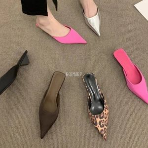 2024 Spring Pointed Toe Womens Mule Slide Fashion Candy Color Womens Elegant Dress Sandals Square Low Heel Slide Shoes 240510