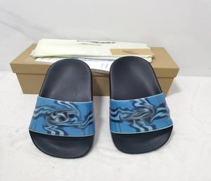 مصمم رجال Womenslippers رسالة أزياء Bur Slides Luxury Summer Ladies بيع فليب مسطح معدات التروس الصندل شاطئ CA3597731