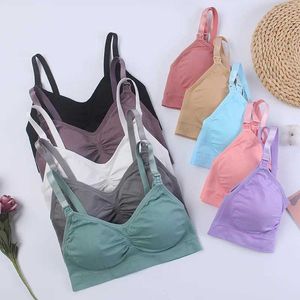 Maternity Intimates Nursing Bra Plus Size Breakfeeding Breathable Womens Seamless Underwear to prevent sagging and support maternity clothing d240527