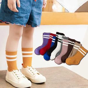 Crianças meias de 1 a 10 anos de algodão infantil esportes de algodão pré-escolar tornozelo tornozelo listrado roupas escolares d240515