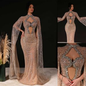 Glamoor Crystal Gelinlik Sergileri Denizkızı Gelin Gowns Boncuk İllüzyon Süpürme Tren Rhinestone Özel Yapımı Gelin Elbise Plus Boyut