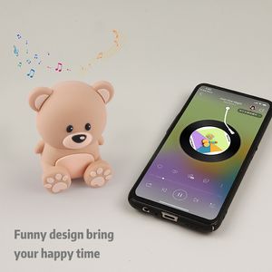 Söt tjejhögtalare Mobiltelefonstativ Högtalare Mini Portable Cartoon Animal Speaker Gift