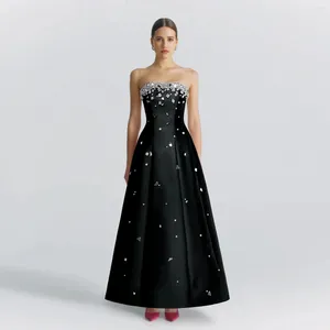 Sukienki imprezowe Janceber Dubai Black Beaded Sukienka dla kobiet 2024 Eleganckie różowe arabskie urodziny ślubne Formalne suknie SF133