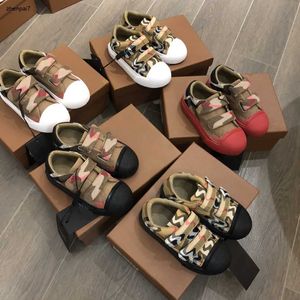 Top baby Casual shoes Buckle Strap kids canvas shoe Size 26-35 designer Multi color optional girls boys Sneakers Dec05