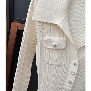2024 Autumn Ivory Double Pockets 패널 니트 드레스 긴 소매 옷깃 목 버튼 긴 맥시 캐주얼 드레스 Y4W160399
