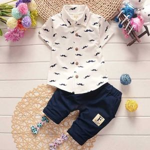 Set di abbigliamento Summer Nuovi abiti da uomo carini per bambini camicia stampata a maniche corte+pantaloncini cotone per bambini carini abiti da bambino wx9445665