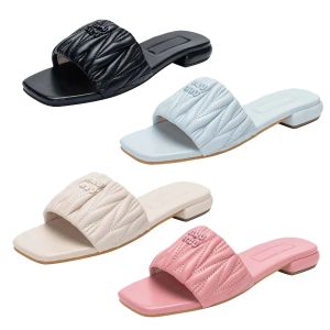 Designer di lusso Slide Slifori Sandali estivi Beach Womens Flip Flip Flip in pelle Donne Donne Fashion Classic Scarpe