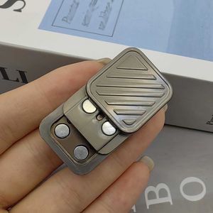 Декомпрессионная обновление игрушки Push Card Magnetic Slider EDC Fidget Slider Metal Adhd Antist Stress Toy Stress и тревога Fidget Toy Desktop Toy B240515