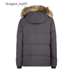 Kanada Down Jacket Real Coyote Fur Designer Homme Puffer Windbreaker Jassen Ytterkläder Huven Fourrure Manteau Canada Canadian Down Jacket Coat Hiver Parka 8aee