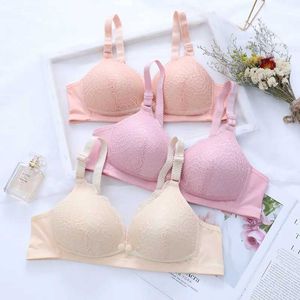 A maternidade sugere sutiãs de feijão de quebra são usados para alimentar sutiãs de enfermagem para mulheres grávidas.Soutien Gorge Alloitement D240517