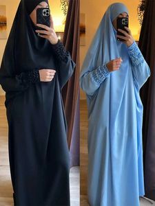 Ethnische Kleidung Ramadan Long Khimar Muslim ein Stück Jilbab Kleid Abaya Frauen Gebetskleid