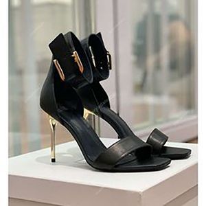 2024 Summer Brand Luxury Uma Sandals Shoes مع الترتر -سيدة عالية الكعب ، فستان الحفلات المصارع Sandalias EU35-40