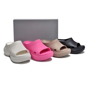 Marka Platform Havuz Slayt Sandalet Kalın Eva Sole Tasarımcı Sandale Kadınlar İçin Yaz Plaj Ayakkabıları Düz ​​Topuklular Sandle Sliders Terlik Kadın Claquette