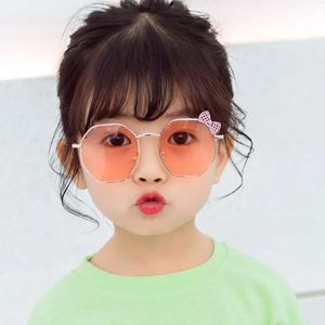 Trendy modowe chłopcy i dziewczęta łuki metalowe okulary przeciwsłoneczne Polygon