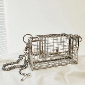 INS Hollow Out Clutch Bird Women Handbag Tote Metal Cage Girls Top-Handle Bags Purse Fashion Party Pouch Evening Bag Y201224 282E
