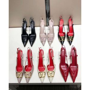 Hela V -signatur kvinnor sandaler patentleather laceup höga klackar lyx läder mode show sommar odile tex2610409 valentine dob2