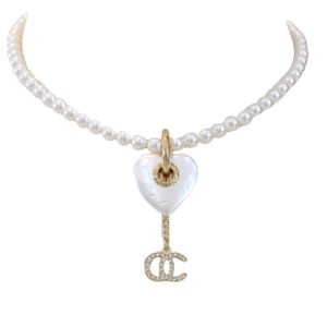 689911 Halskette Fashion Classic Clover Halskette Charm 18K Roségold Silber verlegtes Achatanhänger für Frauen Mädchen Valentinstag Verlobungsdesigner Schmuck Geschenk