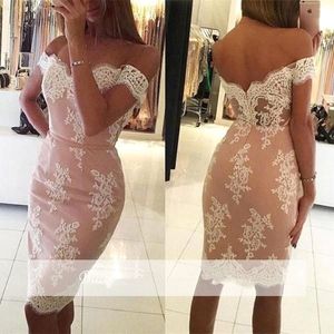 Pink Elegant Cocktail Dresses Sheath Off The Shoulder Knee Length Satin Lace Party Gown Plus Size Homecoming Dresses 228z