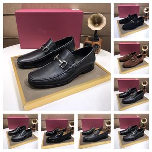 Moda espelho Sapatos de vestido de grife para homens deslizam na festa Mocassins de luxo de luxo