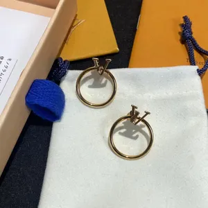 kolczyki Pearl Bridal K inkudzie na kolczykach mody For Woman Love Silver Gold Geometryczne Snowman Snowman Luksusowe biżuteria Projektanci Studs Projektanci