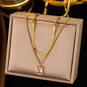 Pendant Necklaces 316L stainless steel new fashion exquisite jewelry 2-layer geometric inlaid zircon protective talisman chain necklace and pendant J240516