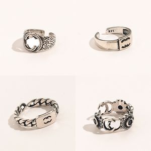 18K Gold plattiert Luxusdesigner Ring für verstellbare Ringbrief -Designerringe Klassiker Stil Silber Ring Hochzeitsfeier Geschenk Schmuck 20style