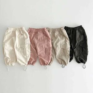 Trousers 2023 Autumn Ins Korean Baby Girls Overall Cotton Loose Pocket Elastic Waist Exterior Toddler Girls Pants Kids Girls Trousers d240517