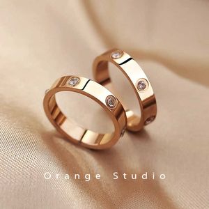 Master sorgfältig gestaltete Ringe für Paare nicht verblassende Ring Frauen modische Rose mit Original -Logo -Kartier