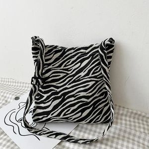 Shopping Bags Women Canvas Shoulder Bag Casual Zebra Stripes Messenger Ladies Handbag Student School Books Totes Reusable